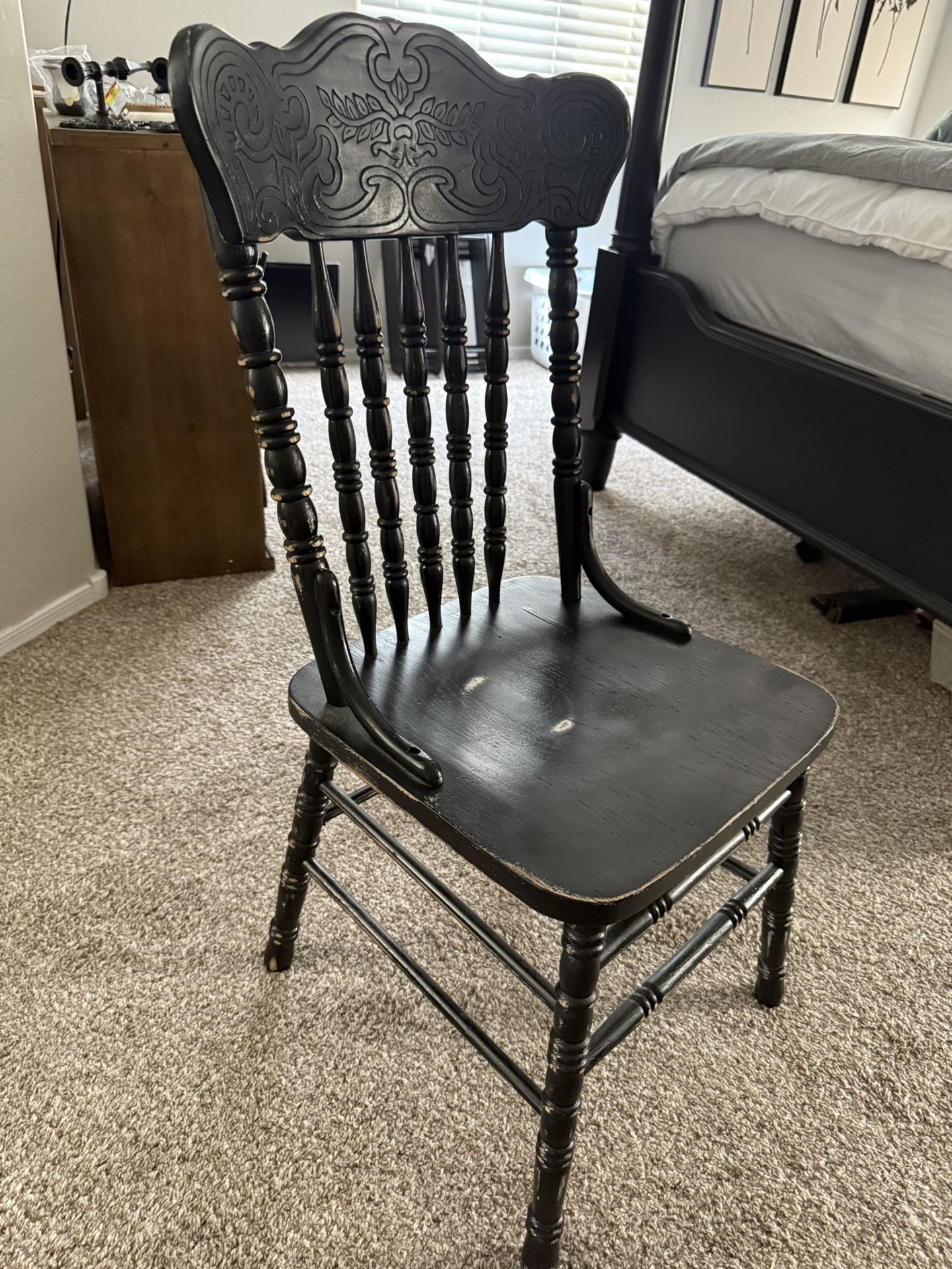 Antique Black, Distressed Chair