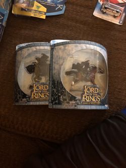 Lord of the rings figures