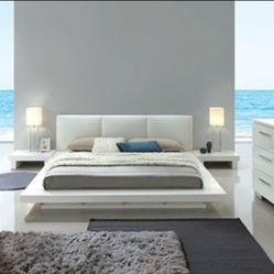 Brand New White 5pc Queen Bedroom Set (Available In California & Eastern King)