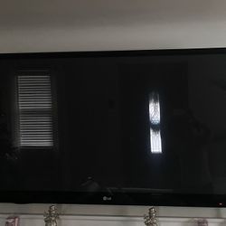 LG 50 inch Plasma TV (SEND OFFERS)