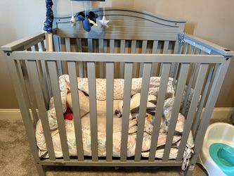 GRACO baby Crib