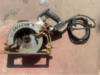 Skil Saw Worm Drive 77 Heavy Duty 7-1/4" Circular Saw