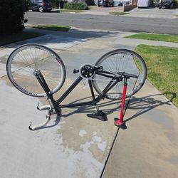 Fixie Bike With Pump