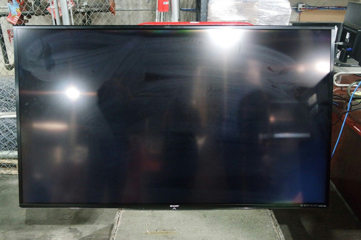Sharp AQUOS Quattron LC-70LE757U 70" Full 3D 1080p HD LED LCD Internet TV