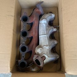 Original Exhaust  Manifold For A  2000 Chevrolet  Silverado 