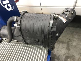 Stock ford superduty 6.0L power stoke intake