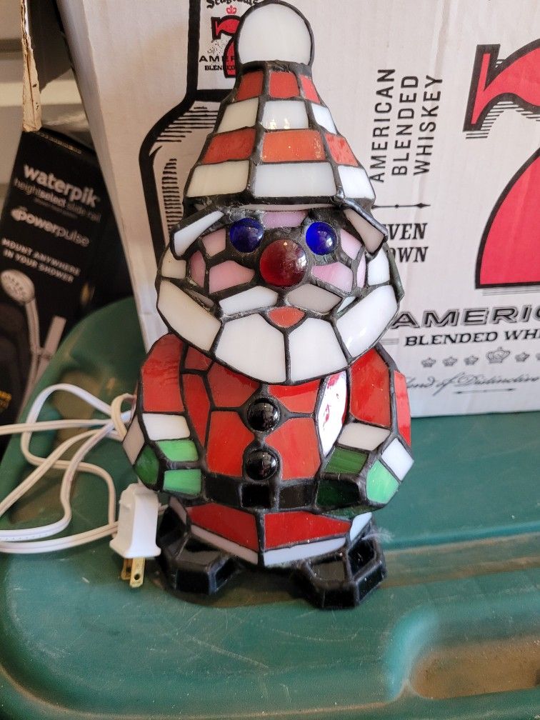 Stained Glass Bobble Head Santa Light.