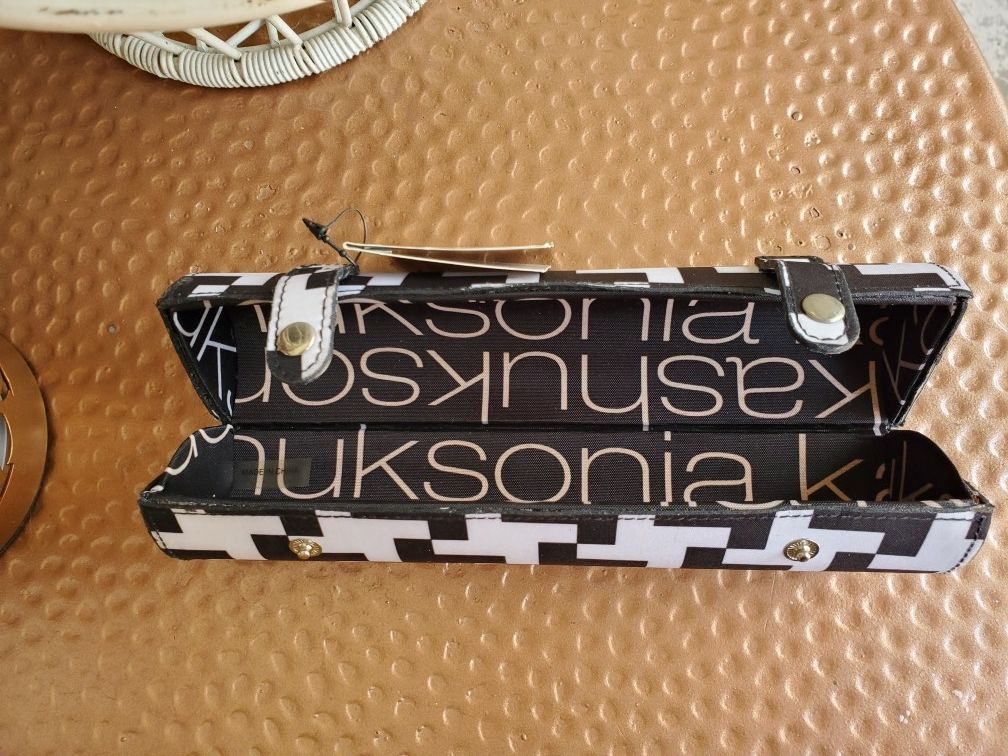 Make Up Brush Holder, New