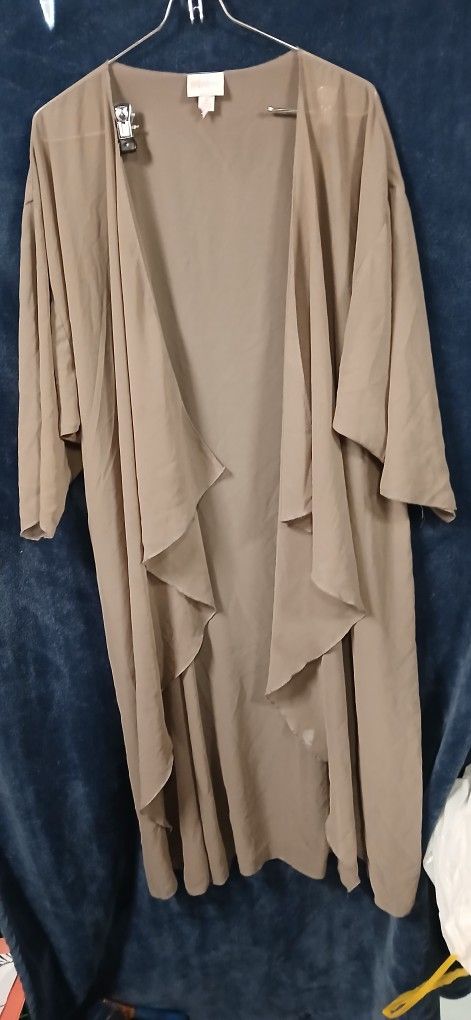 Lularoe Open Front Overlay