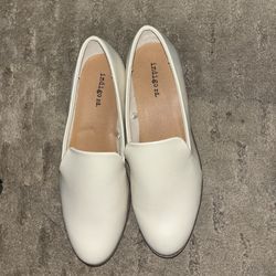 White Flats Size 8W 