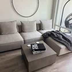 Living Spaces Cisco Modular Sofa (5 Pieces)