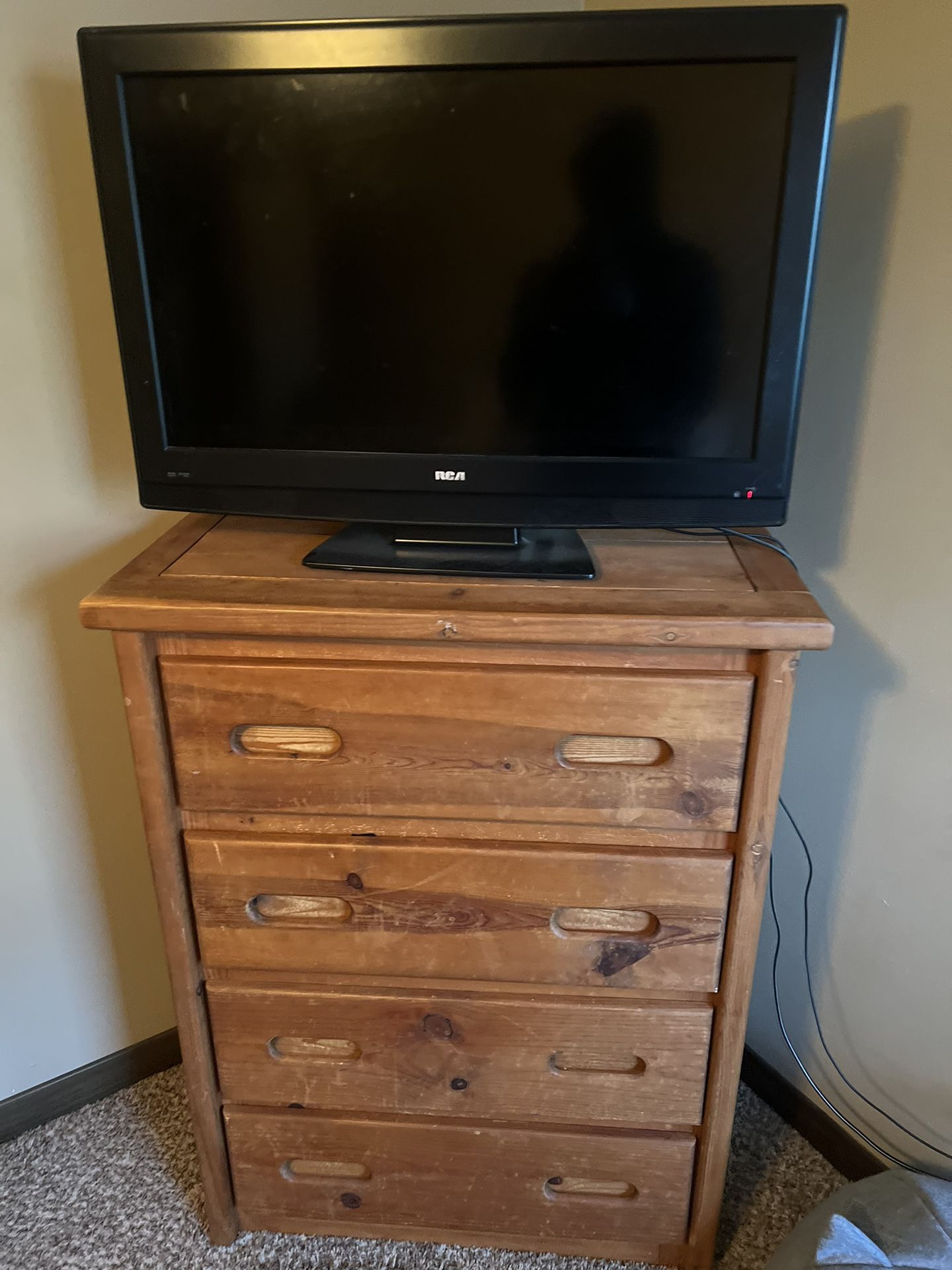TV 28’inch For Sale
