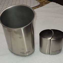 Salt Pepper Shakers with Spoon Holder (St Steel)