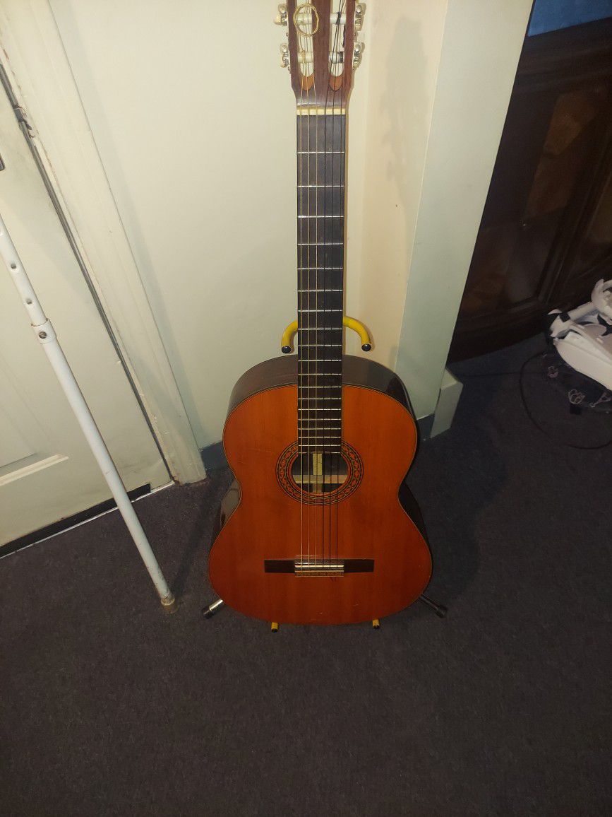  Yamaha Guitar G170A 