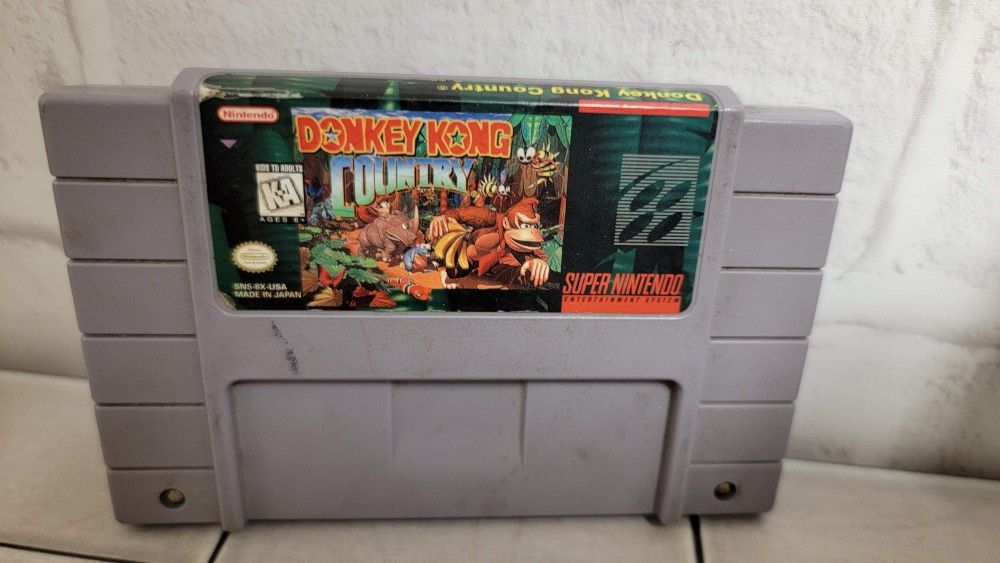 Donkey Kong Country
Super Nintendo