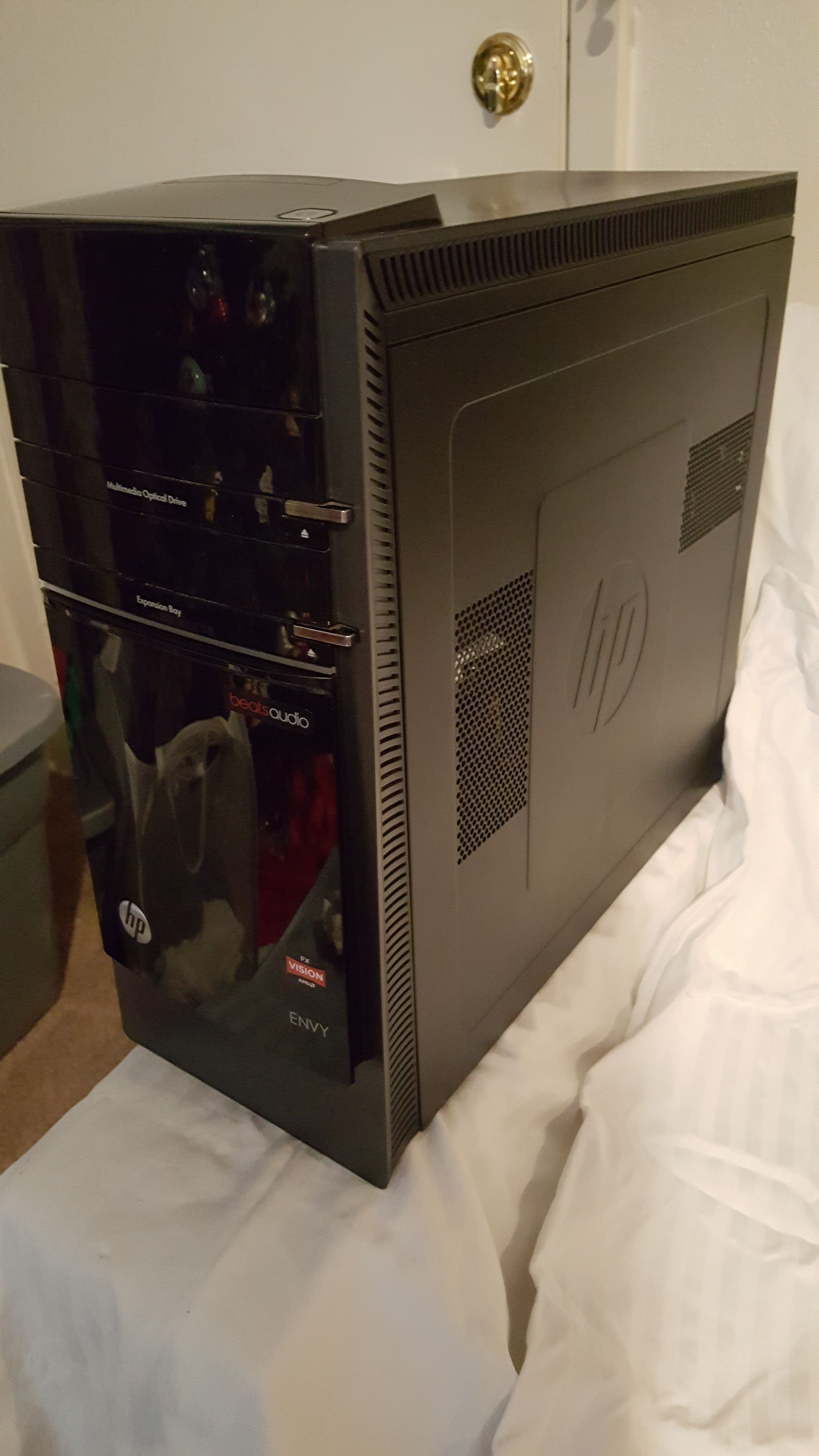 HP ENVY H8 BEATS AUDIO SERIES DESKTOP PC