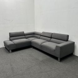 Gray Sectional Couch with Adjustable Headrest - Can Deliver - Clean af - Retails 1.5k