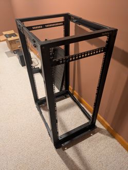 25U server rack + 2 shelves