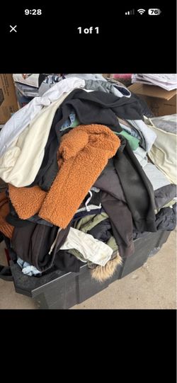 Large Mixed Lot of Used Clothing