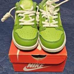 Preschool Nike Dunk Low "Chlorophyll/White/Vivid Green" sneakers