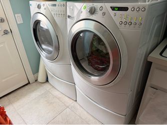 Whirlpool washer and dryer(gas), see note for washer