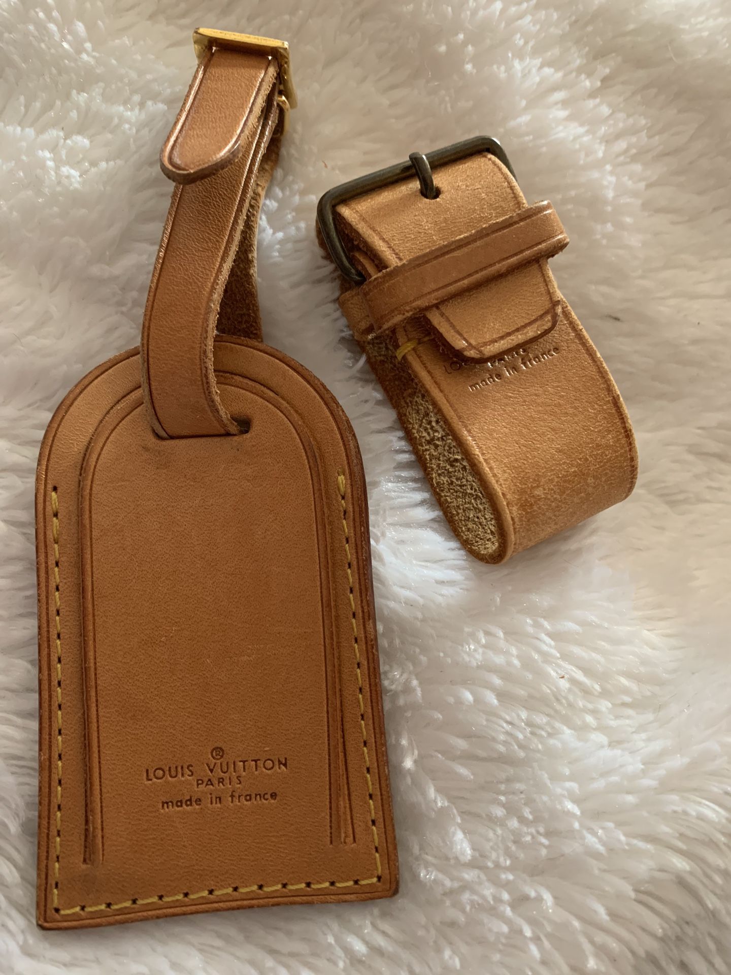 Louis Vuitton Luggage Tag Set w/ Poinette - Goldtone