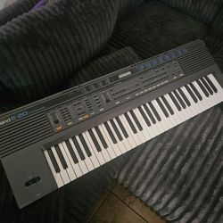 Roland E-20
