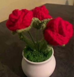 Mini Crochet Flowers With Pot - Red Rose