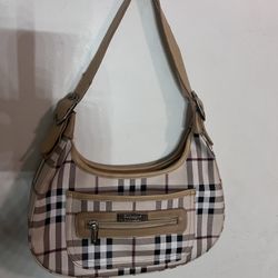 Burberry’s Of London Handbag