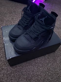 Jordan 4 black cat
