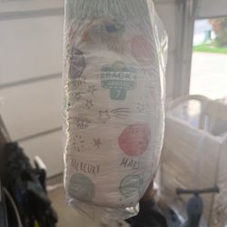 Diapers size7