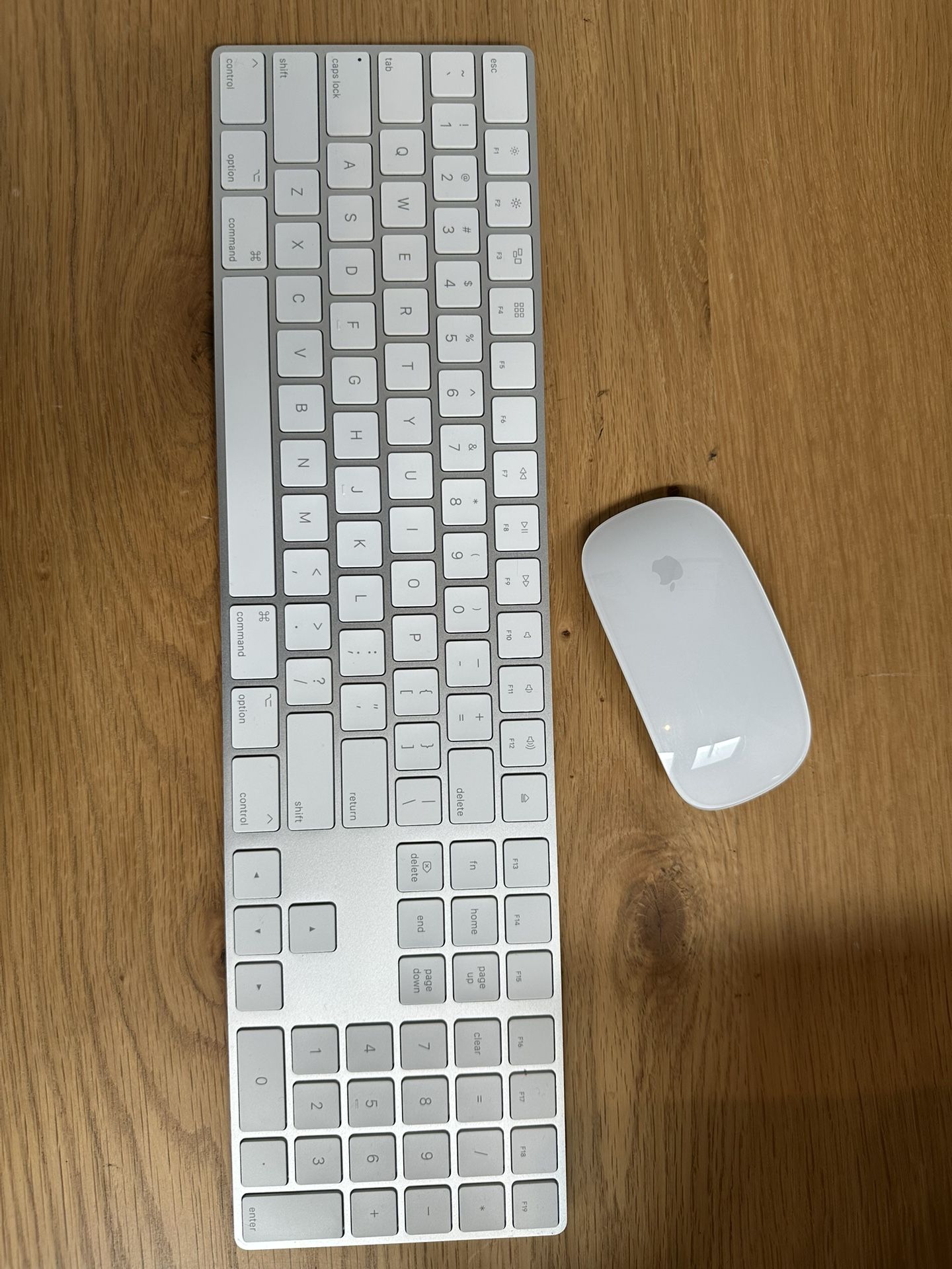 Apple Keyboard and mouse (pair)