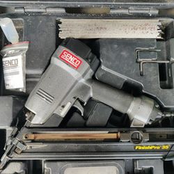 Senco Medium Nail Gun