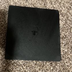 PS4 Black