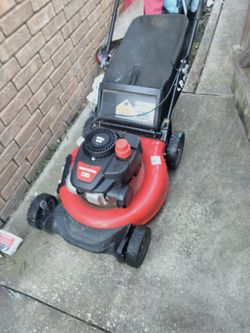 Craftsman Gas Push Lawn Mower with Bag