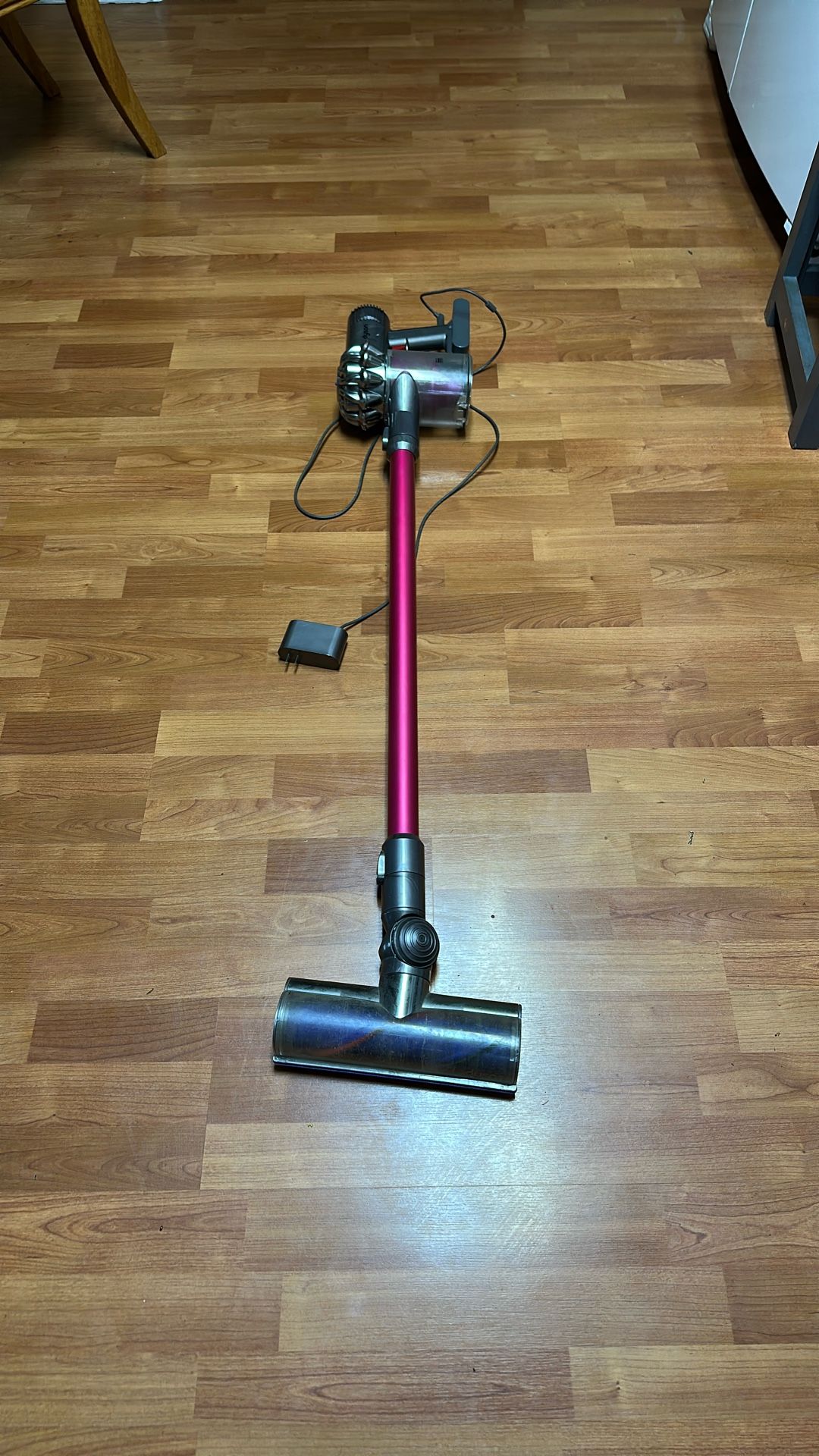 Dyson V6