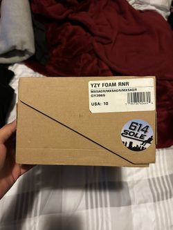 Yzy Foam Rnr