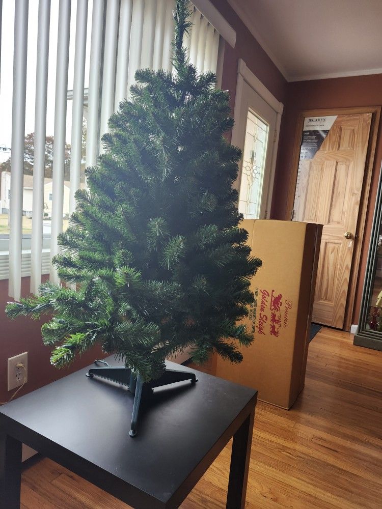 4ft Prelite Clear Tree Spruce