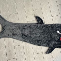 CozyBomB Shark Blanket 