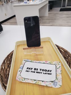 🔥 Flagship for Less – iPhone XS (Pre-Owned) $139 Only! $1 to Take It Home and Warranty Included