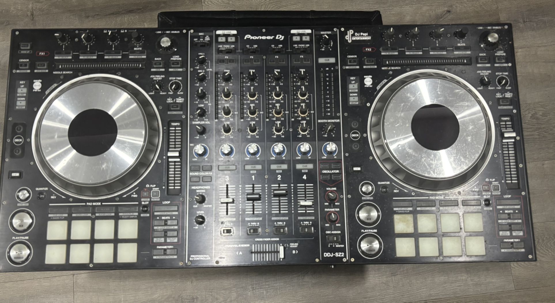 Pioneer DJ controller