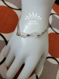 Sterling Silver 925 Bracelet with Crystal Bow design and doble chain.