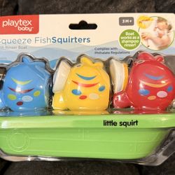Playtex Baby Squeeze Fish Squirters With Rinser Boat New 