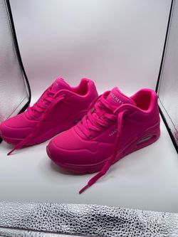 Size 7 Women’s Sketchers