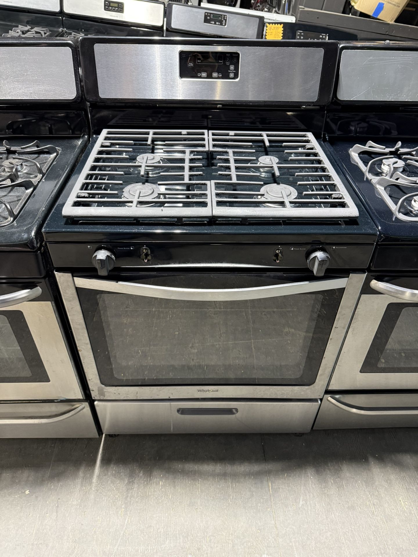 Whirlpool Stainless steel 4 burner range stove