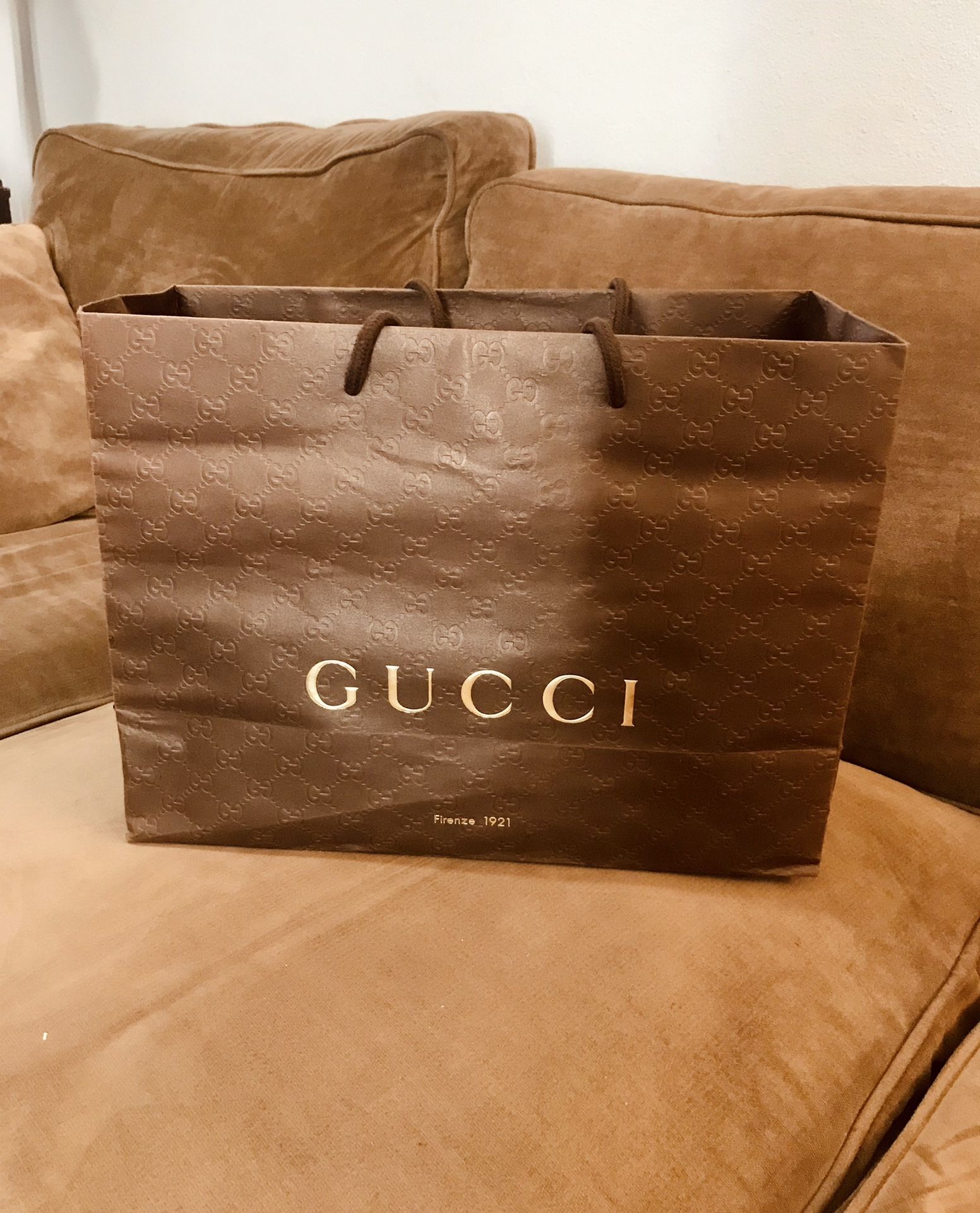 Authentic Gucci Gift Paper Shopping Bag