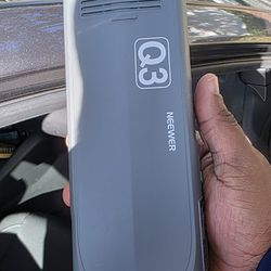 NEEWER Q3 200Ws 2.4G TTL Flash