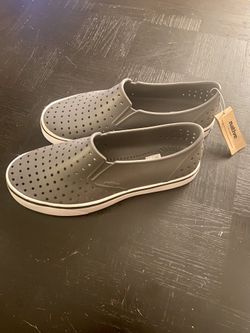 Native Miles Style Men 9 / Women 11