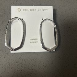 New Light Weight Silver Kendra Scott Earrings