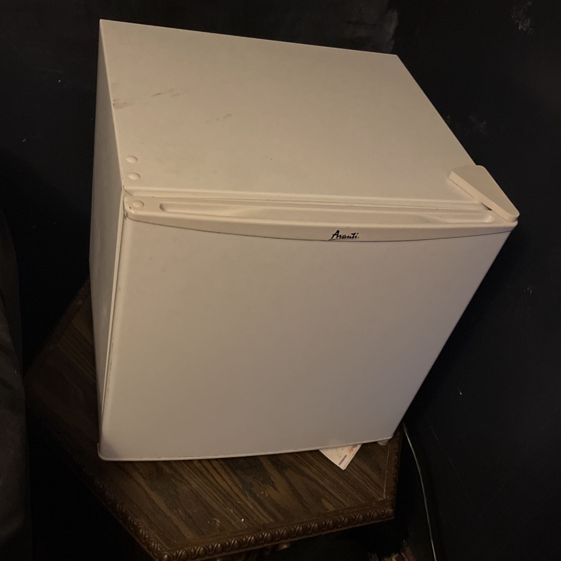 Mini Fridge